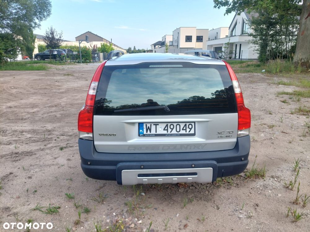 Volvo XC 70 - 4