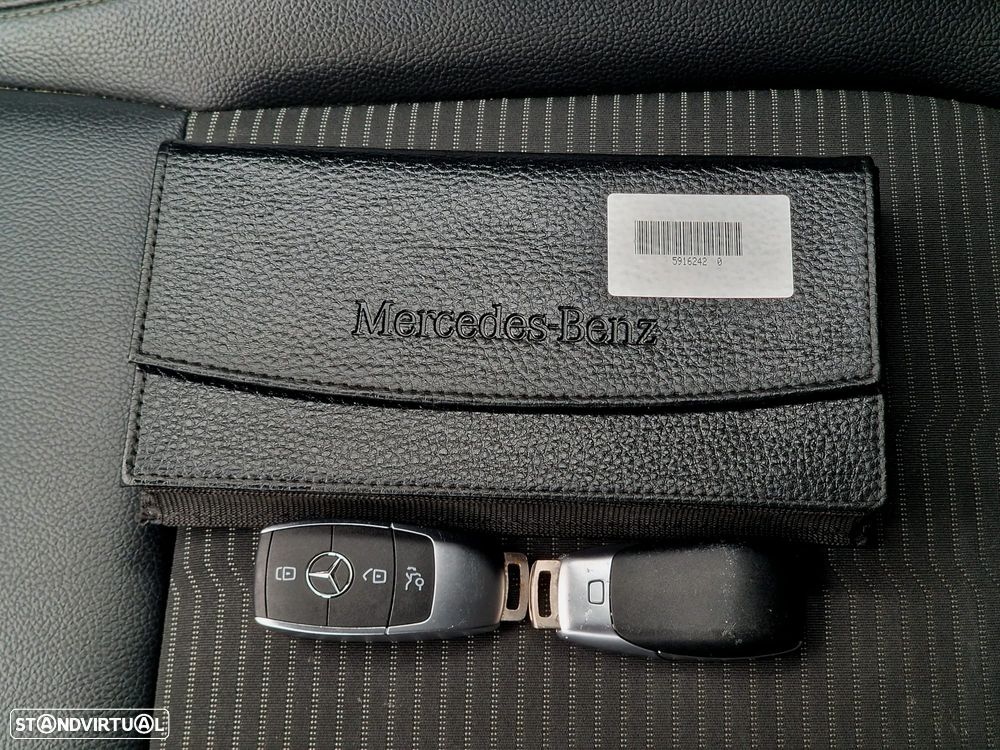 Mercedes-Benz CLA 200 7G-DCT Progressive - 34