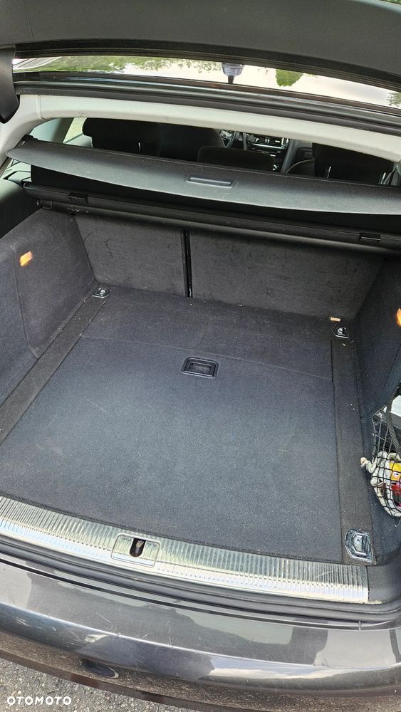 Audi A4 Avant 2.0 TDI - 17