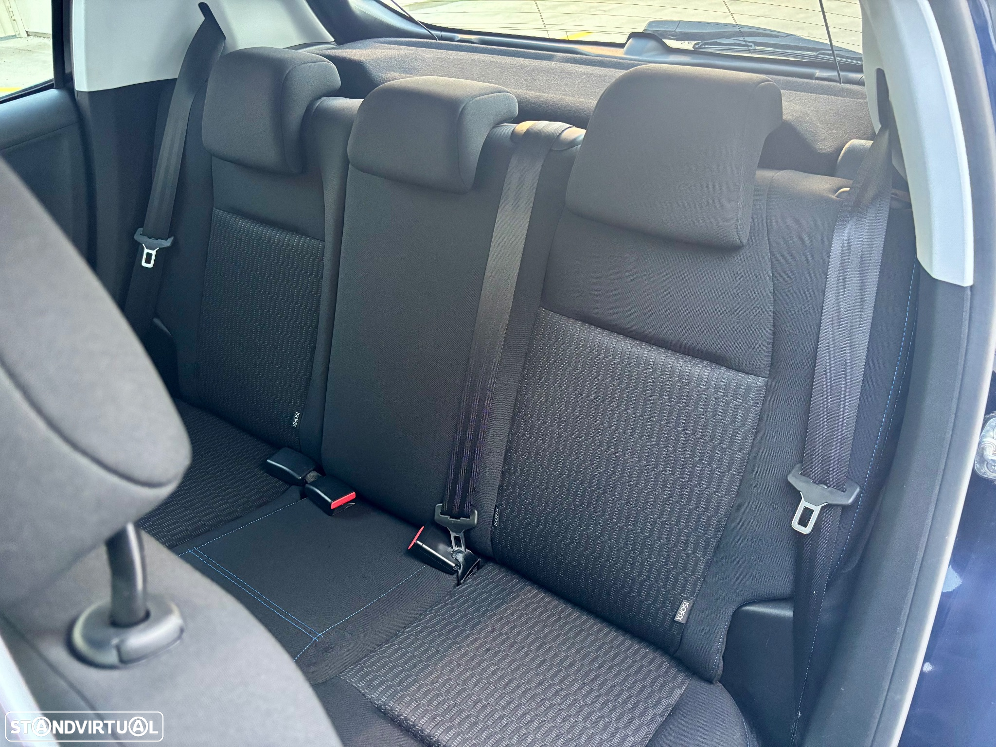 Peugeot 208 1.2 PureTech Signature - 38