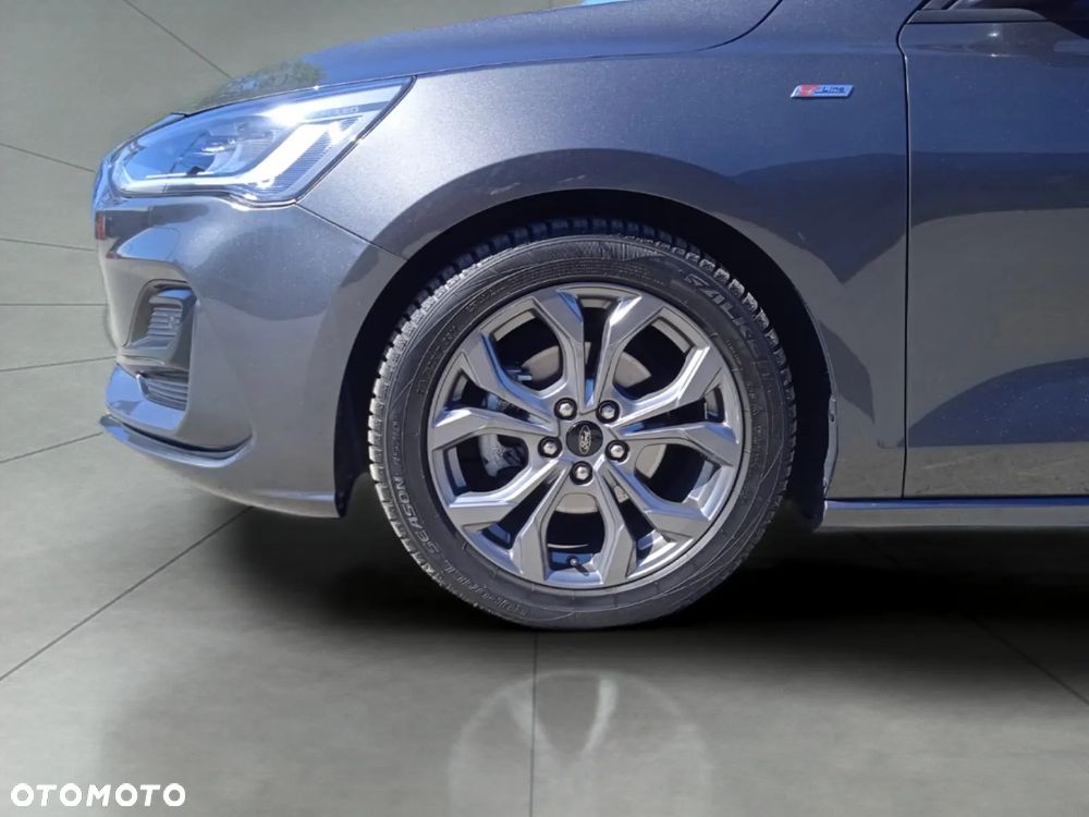 Ford Focus 1.0 EcoBoost mHEV ST-Line X - 11
