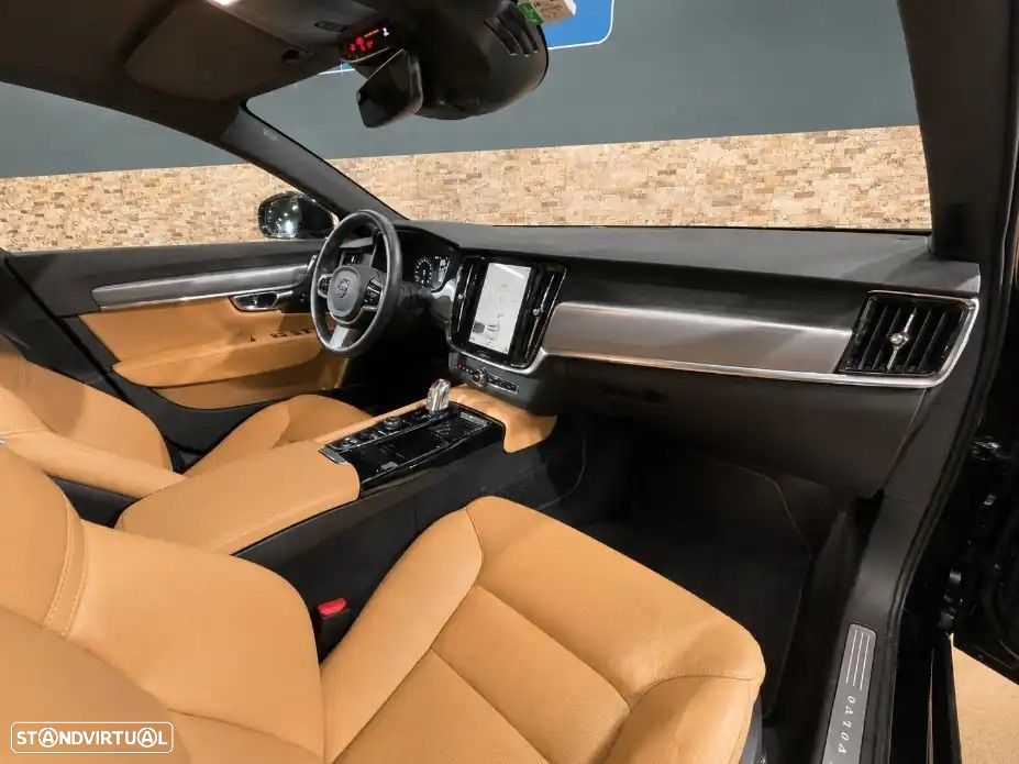 Volvo S90 2.0 T8 Momentum AWD Geartronic - 10