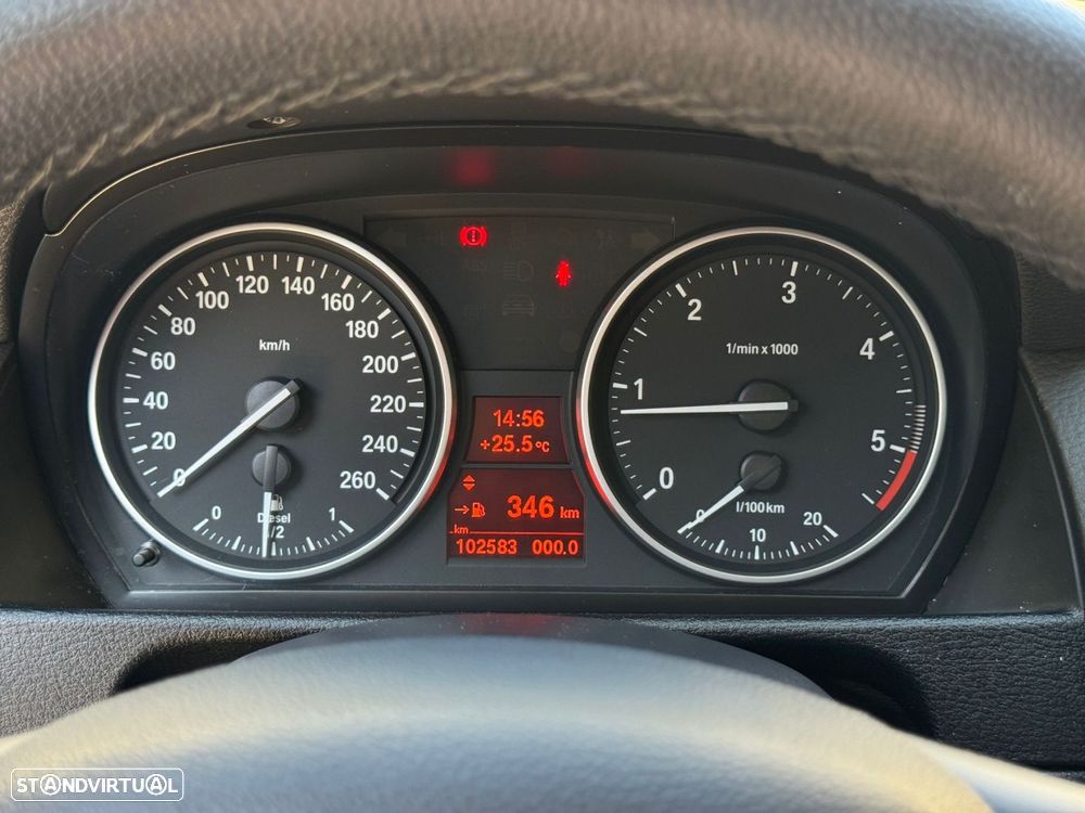 BMW X1 18 d sDrive Line Sport - 10