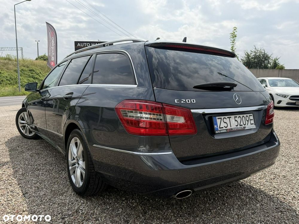 Mercedes-Benz Klasa E - 29