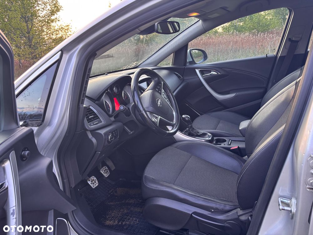 Opel Astra 1.7 CDTI DPF Design Edition - 11