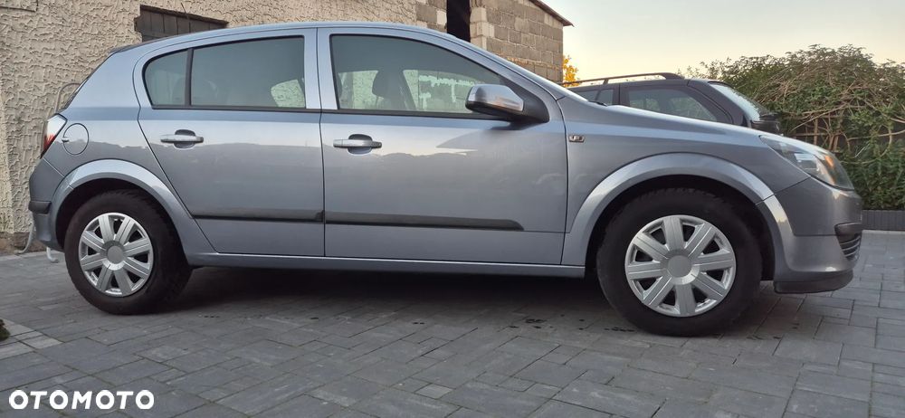 Opel Astra - 20