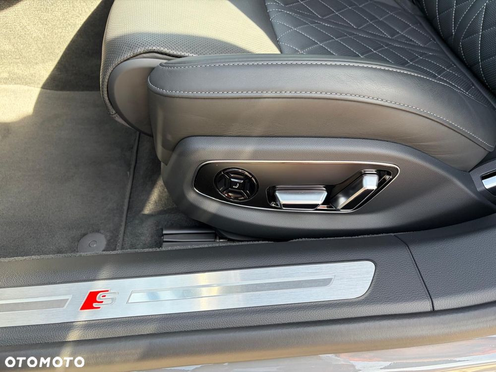 Audi S8 TFSI mHEV Quattro Tiptr - 7