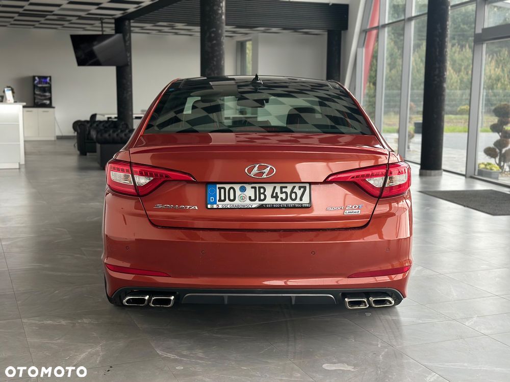 Hyundai Sonata - 8