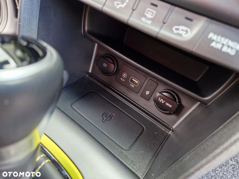 Hyundai Kona 1.6 T-GDI DCT 4WD Unique - 34