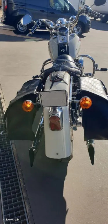 Harley-Davidson Softail - 12