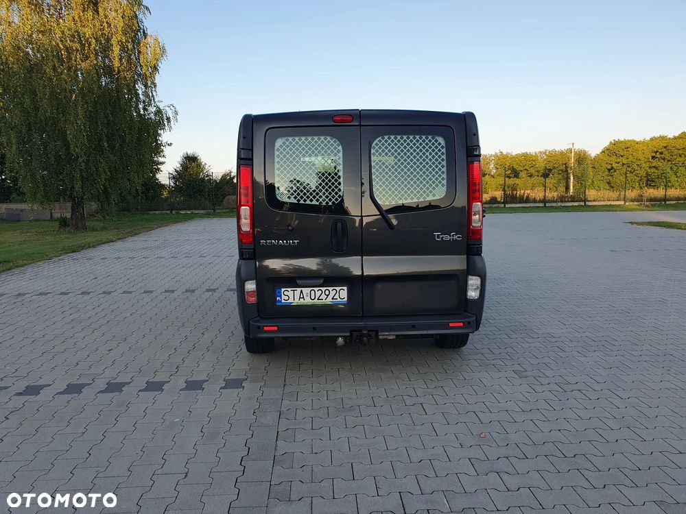Renault TRAFIC - 6