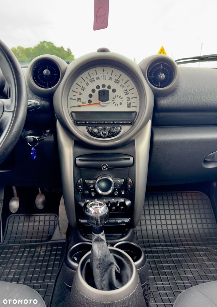 MINI Countryman One D - 11