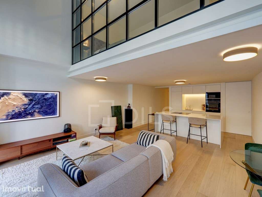 Apartamento T1+1 duplex com terraço e estacionamento, na Avenida da... - Grande imagem: 3/41