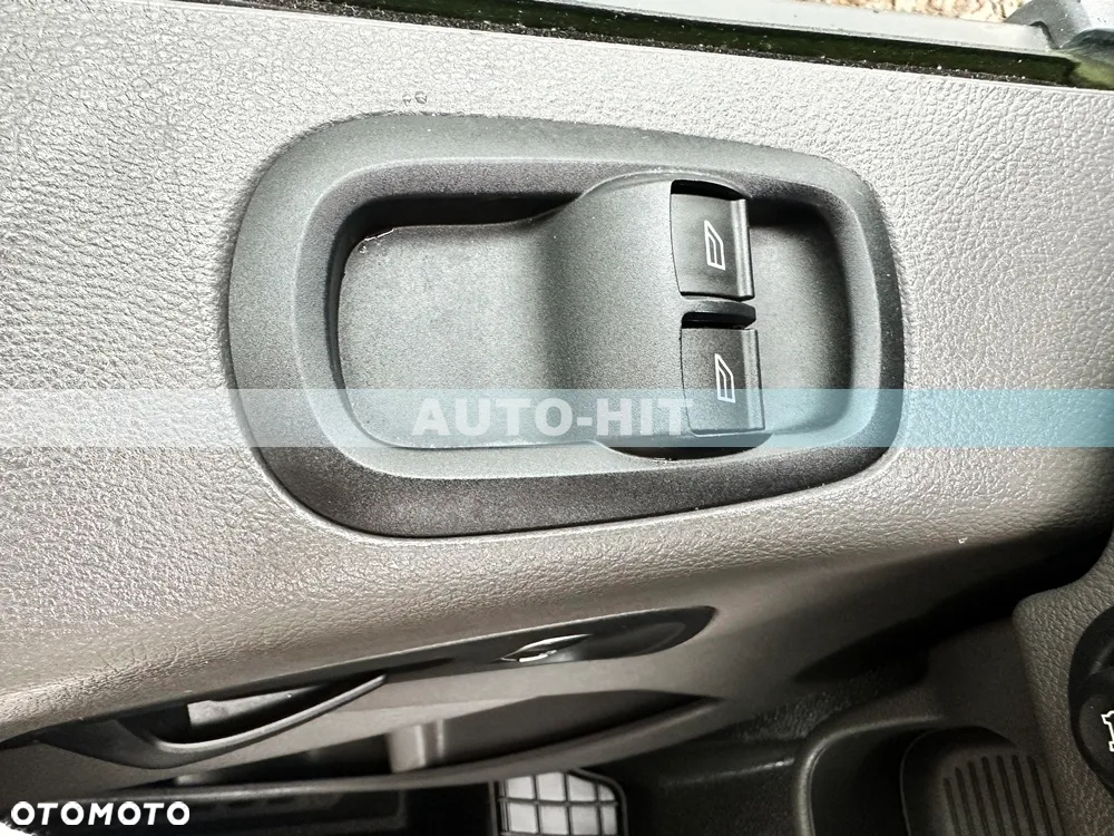 Ford Transit - 23