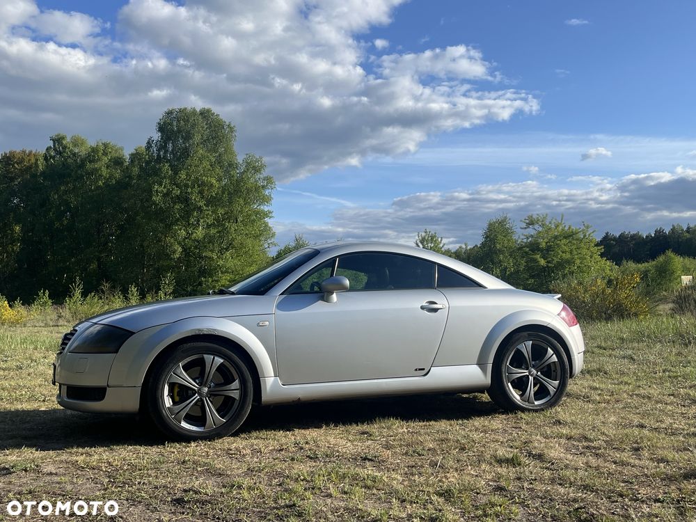 Audi TT Coupé - 1