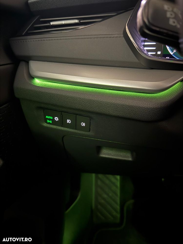 Skoda Octavia 2.0 TDI DSG Ambition - 13