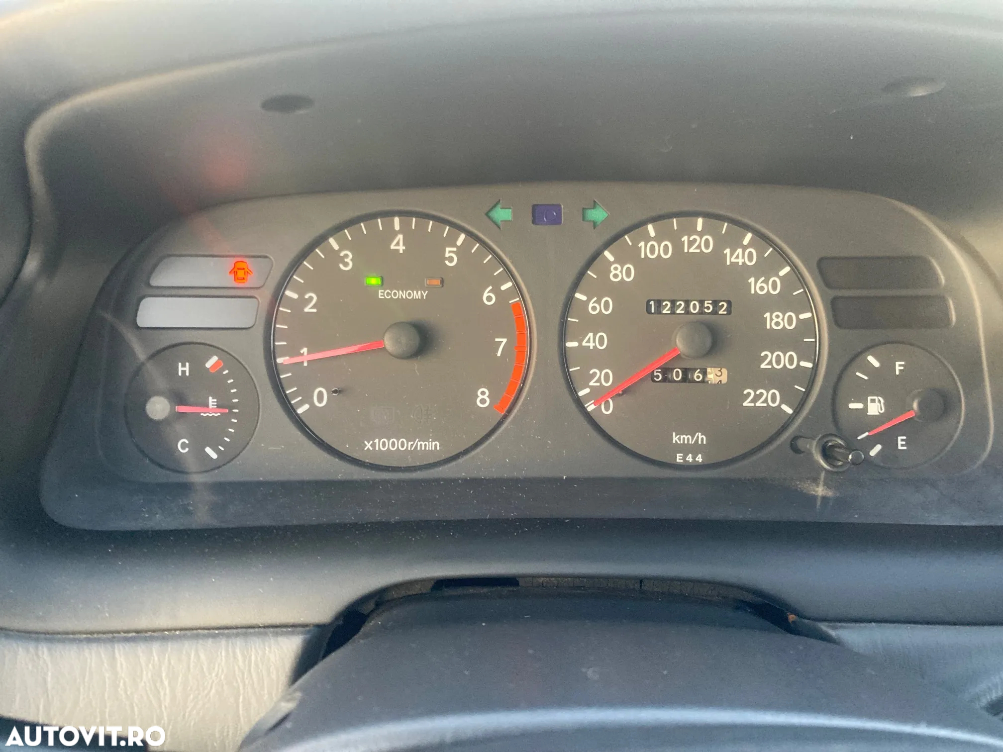 Toyota Corolla - 13