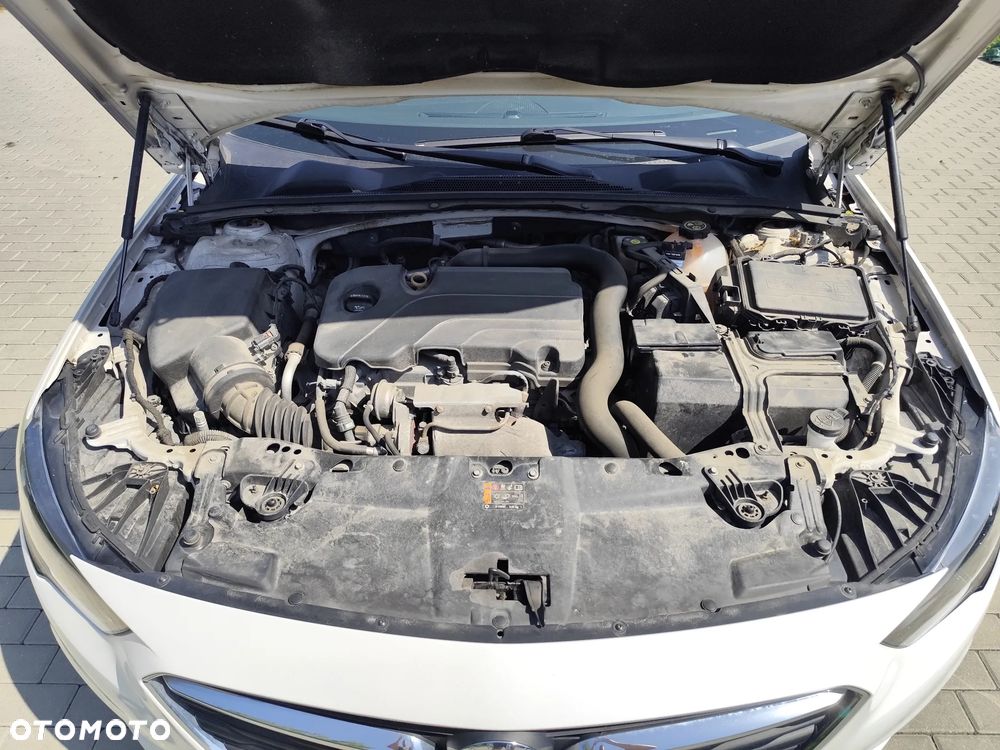 Opel Insignia 1.5 T Elite S&S - 18