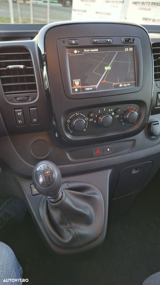 Opel vivaro-b - 6