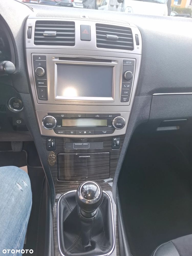 Toyota Avensis 2.2 D-CAT Prestige - 8