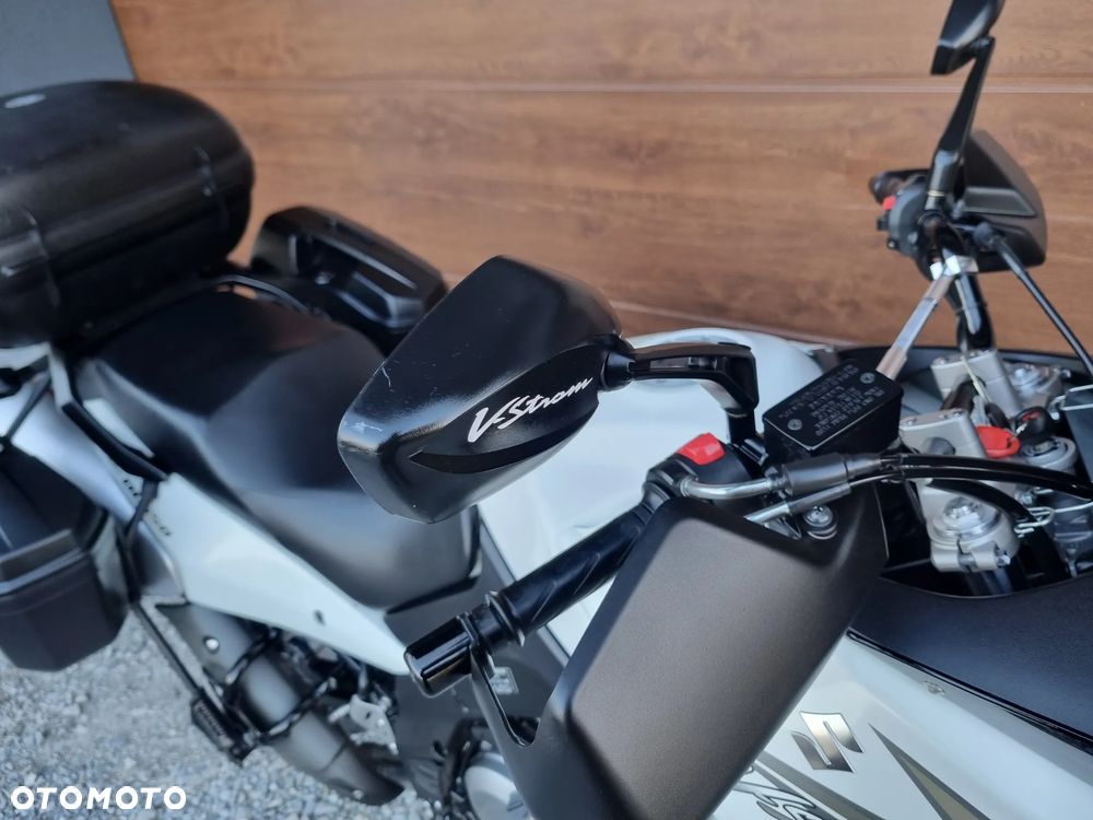 Suzuki DL - 16