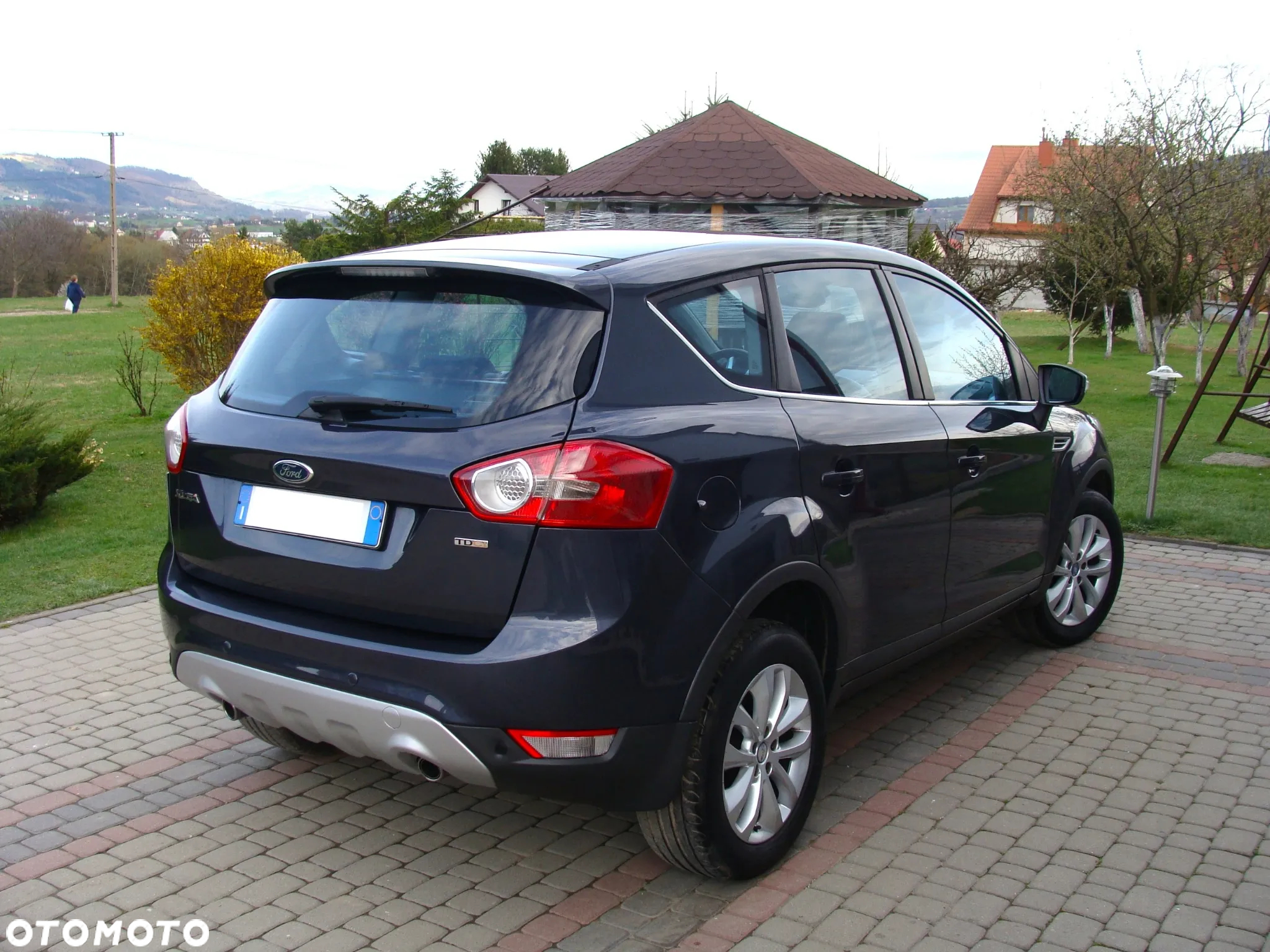 Ford Kuga 2.0 TDCi 4x4 Titanium - 6