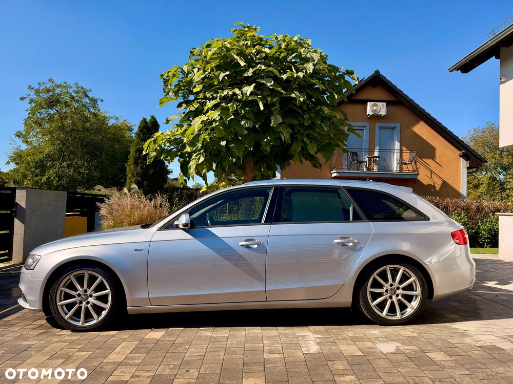 Audi A4 Avant 2015 photo 2