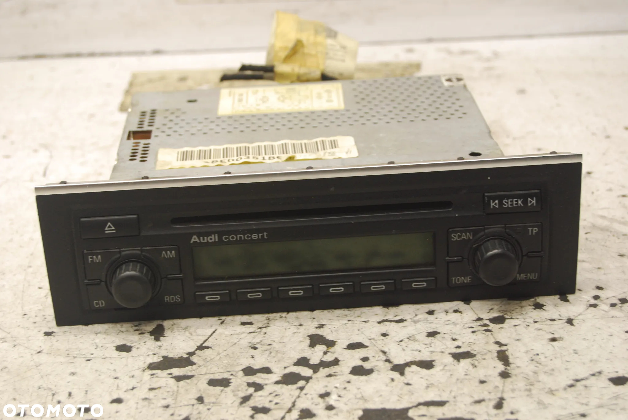 RADIO AUDI CONCERT CD 8E0035186D AUDI A4 B7 B6 8E0035186 - 2