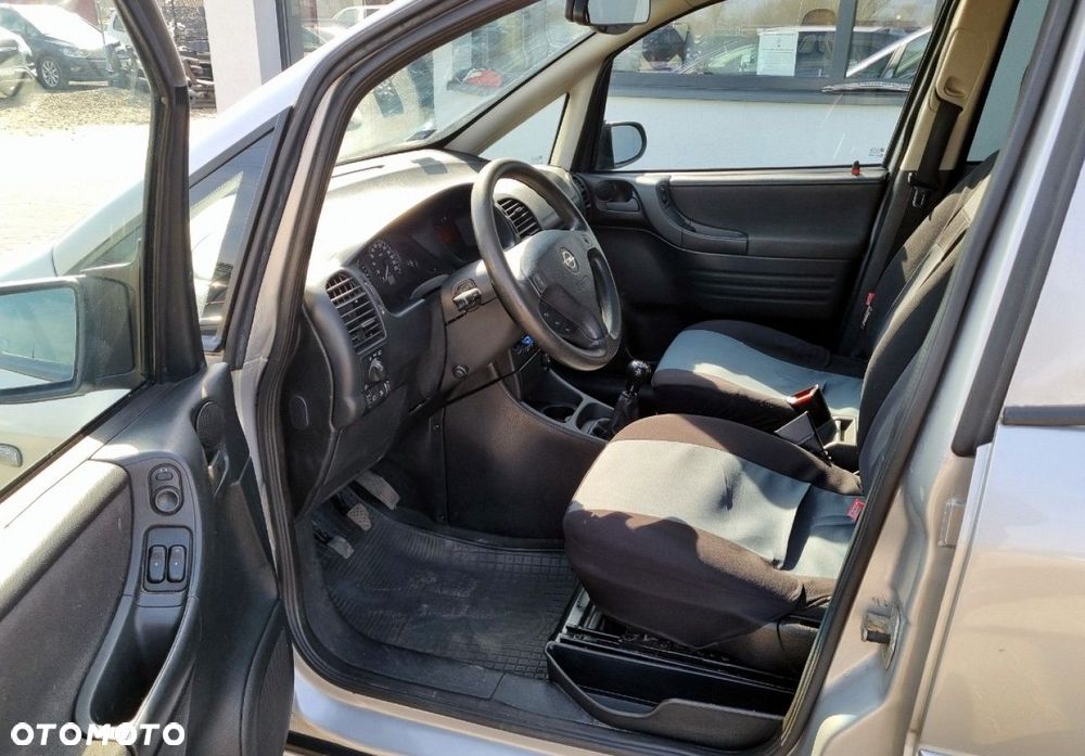 Opel Zafira - 5