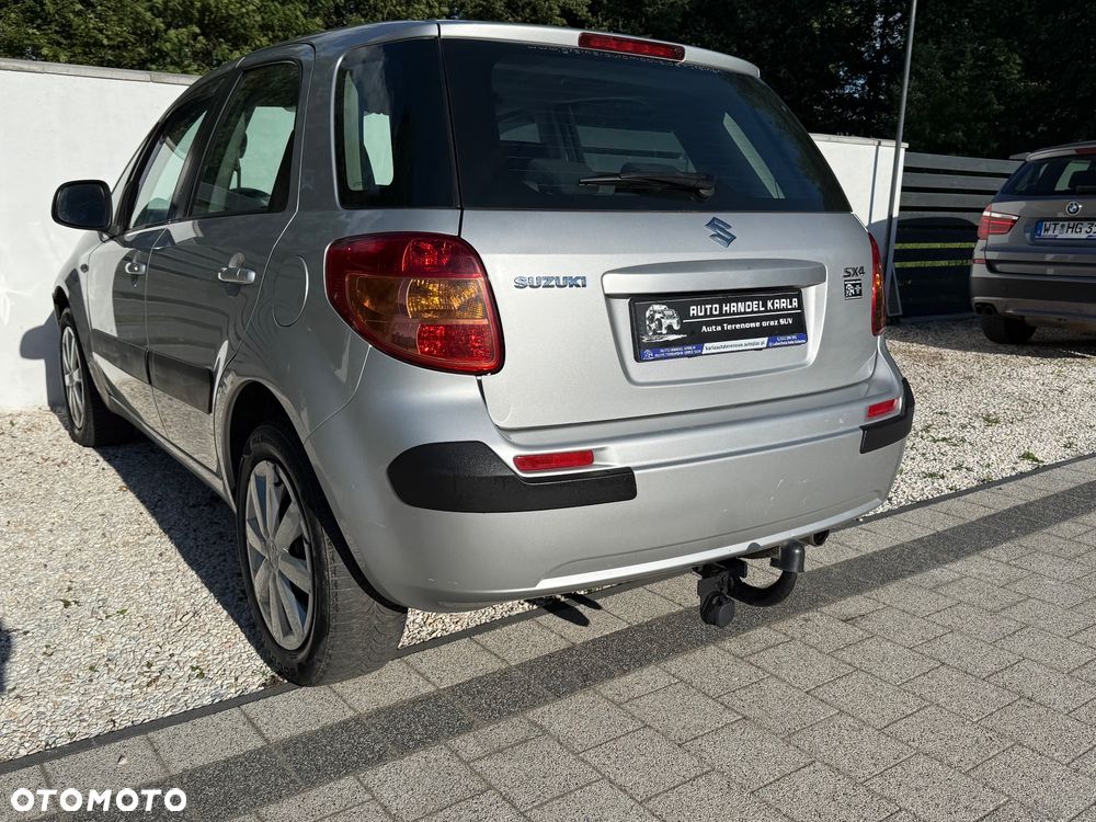 Suzuki SX4 1.6 VVT 4x2 Comfort - 16