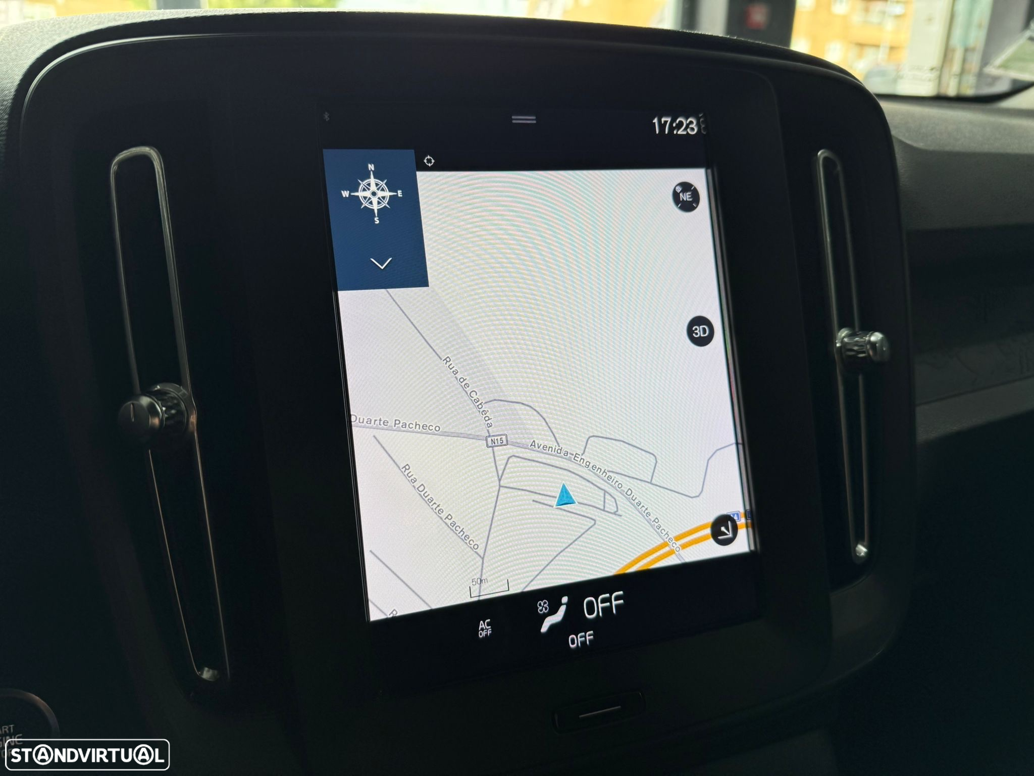 Volvo XC 40 2.0 D3 Momentum Plus Geartronic - 15
