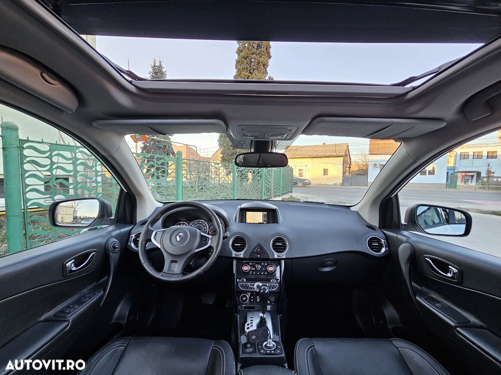 Renault Koleos dCi 150 FAP 4x4 Aut. Night and Day - 9