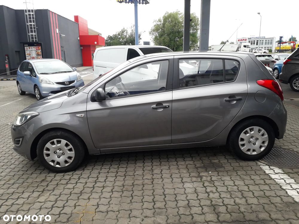 Hyundai i20 1.25 Comfort - 25