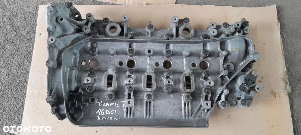 RENAULT TRAFIC III 1.6 DCI POKRYWA ZAWORÓW POKRYWA WAŁKA ROZRZĄDU - 1