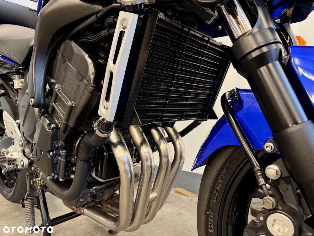 Yamaha FZ6 - 35