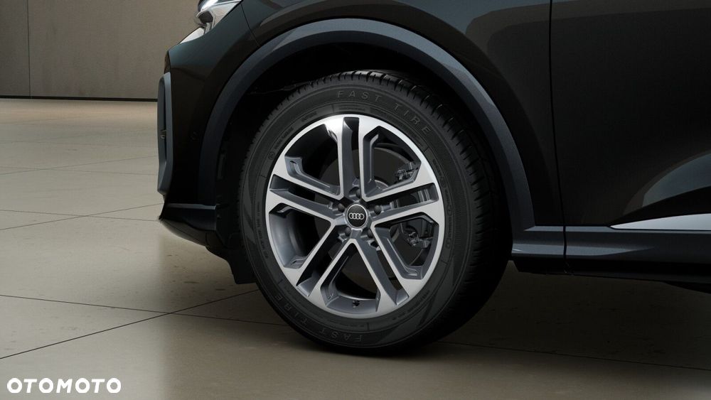 Audi Q5 Sportback - 5