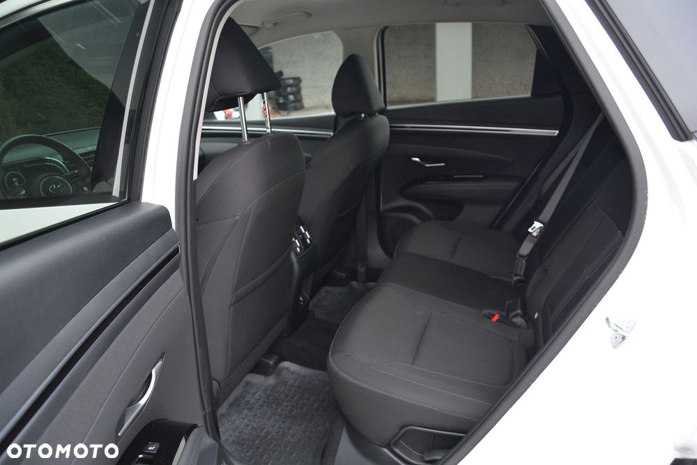 Hyundai Tucson 1.6 T-GDi Executive 4WD DCT - 11