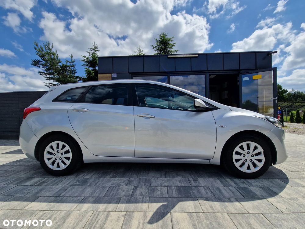 Hyundai i30 1.4 CRDi Comfort - 6