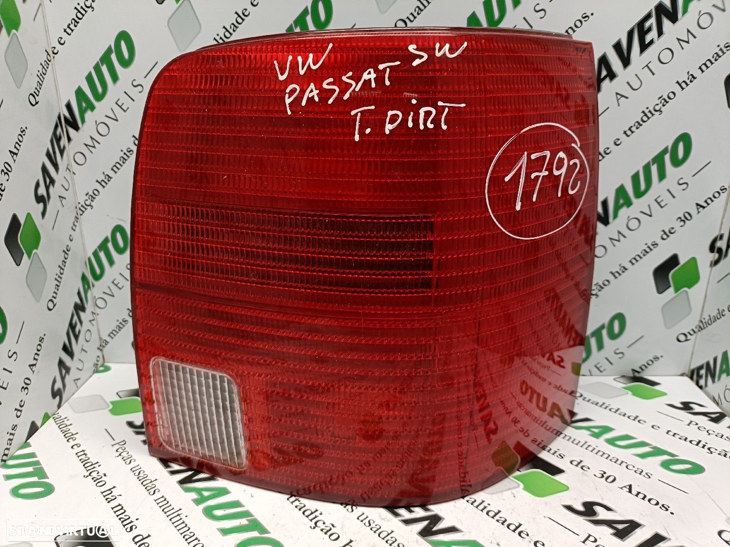 Farolim Dto Volkswagen Passat Variant (3B5) - 1