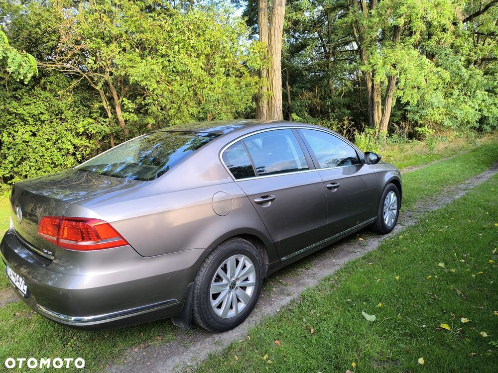 Volkswagen Passat 2.0 TDI Comfortline - 2