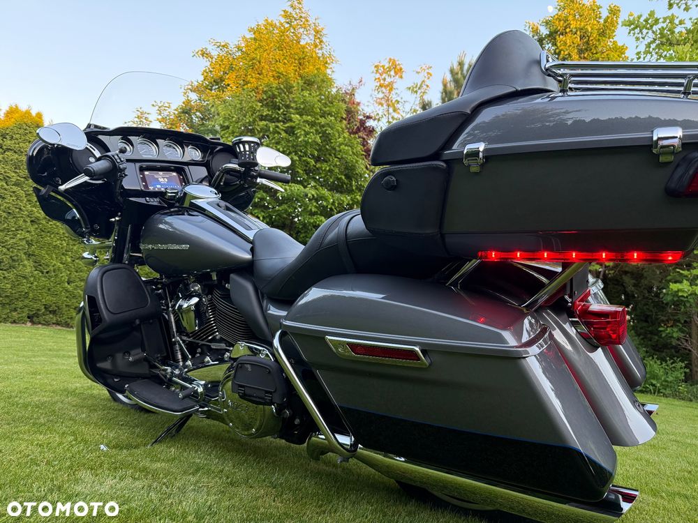 Harley-Davidson Touring Ultra Limited - 14