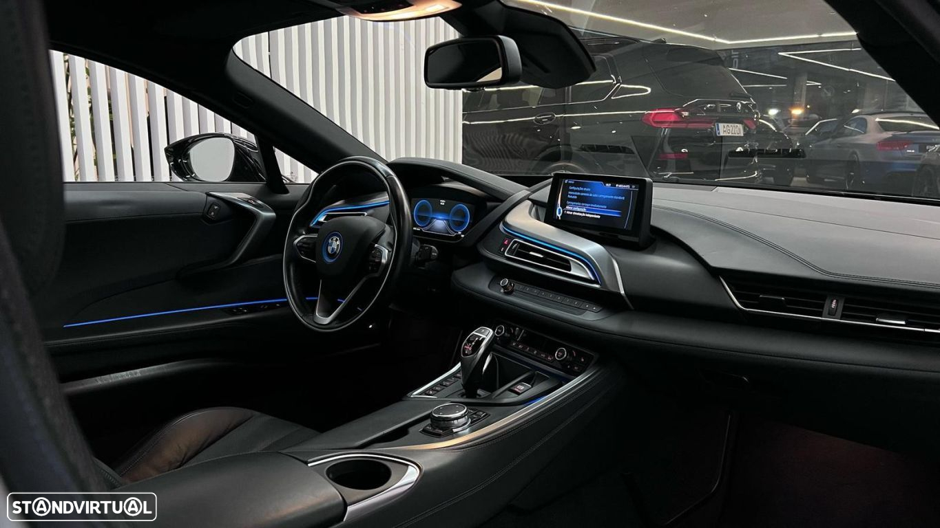 BMW i8 Standard - 16
