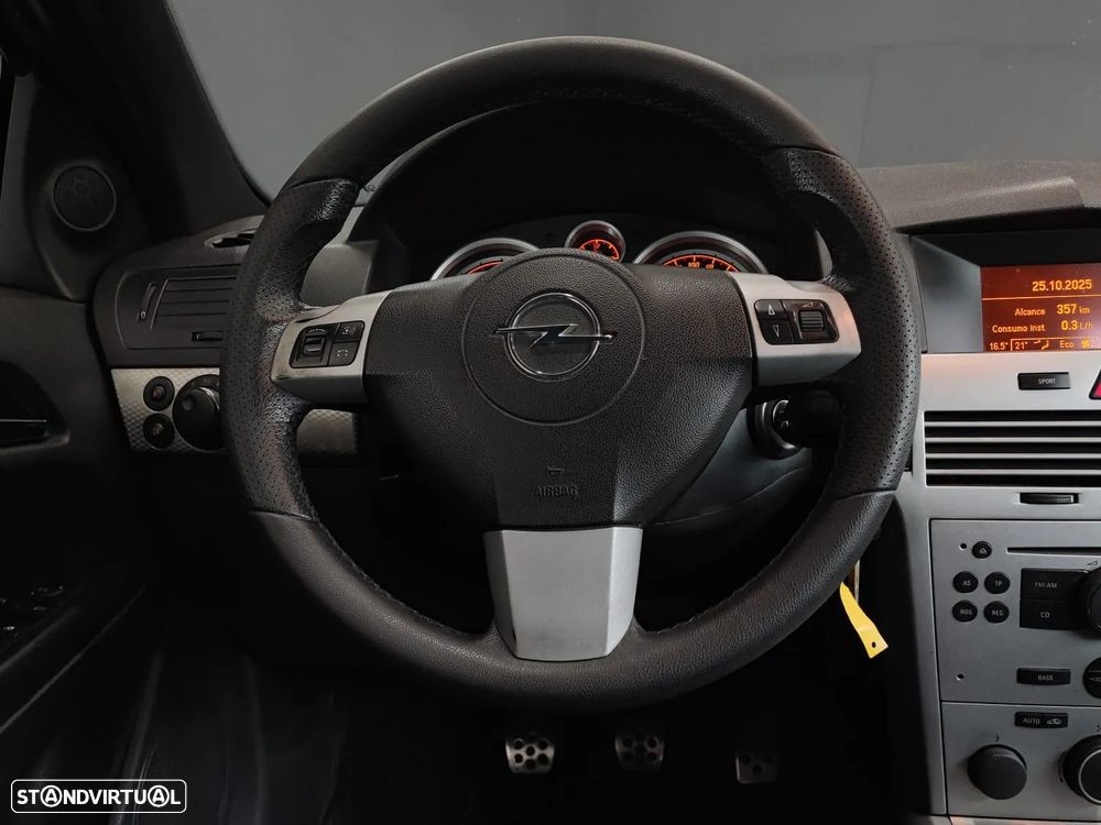 Opel Astra GTC 1.7 CDTI - 27