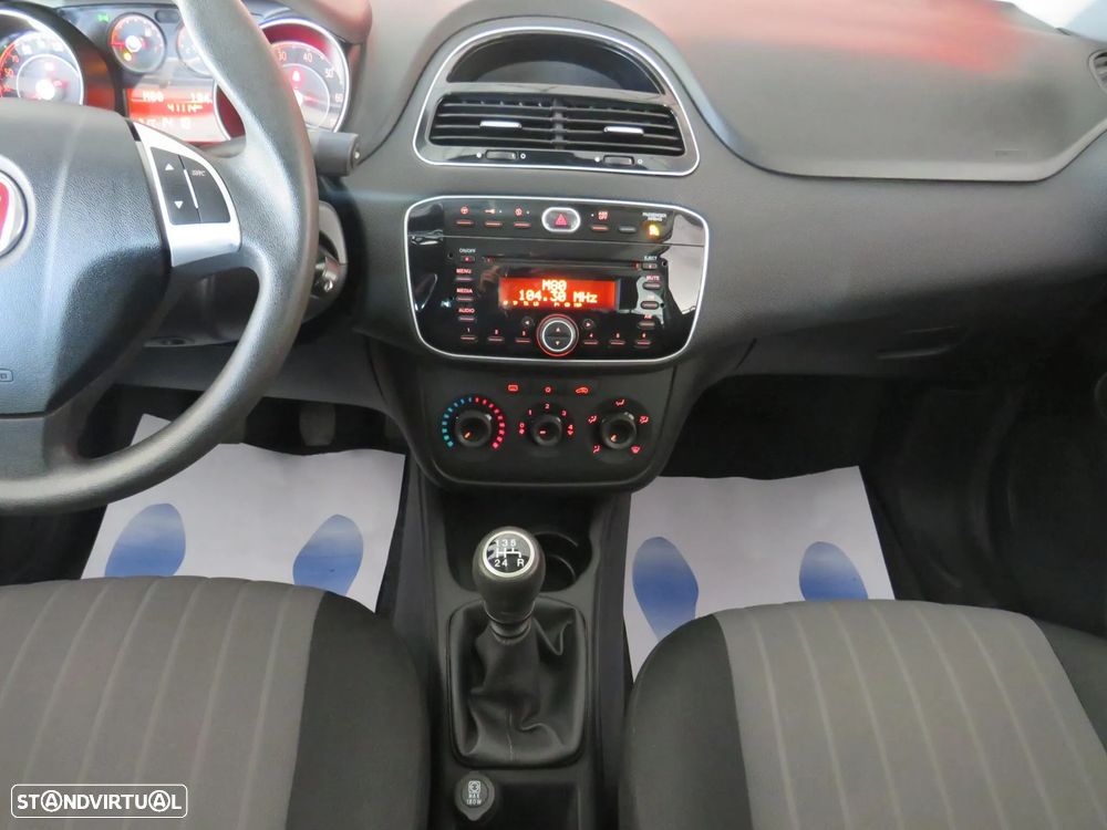 Fiat Punto 1.2 Easy S&S - 22