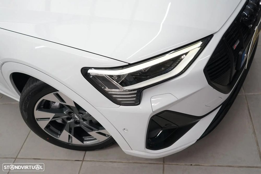 Audi e-tron 50 quattro S line - 12
