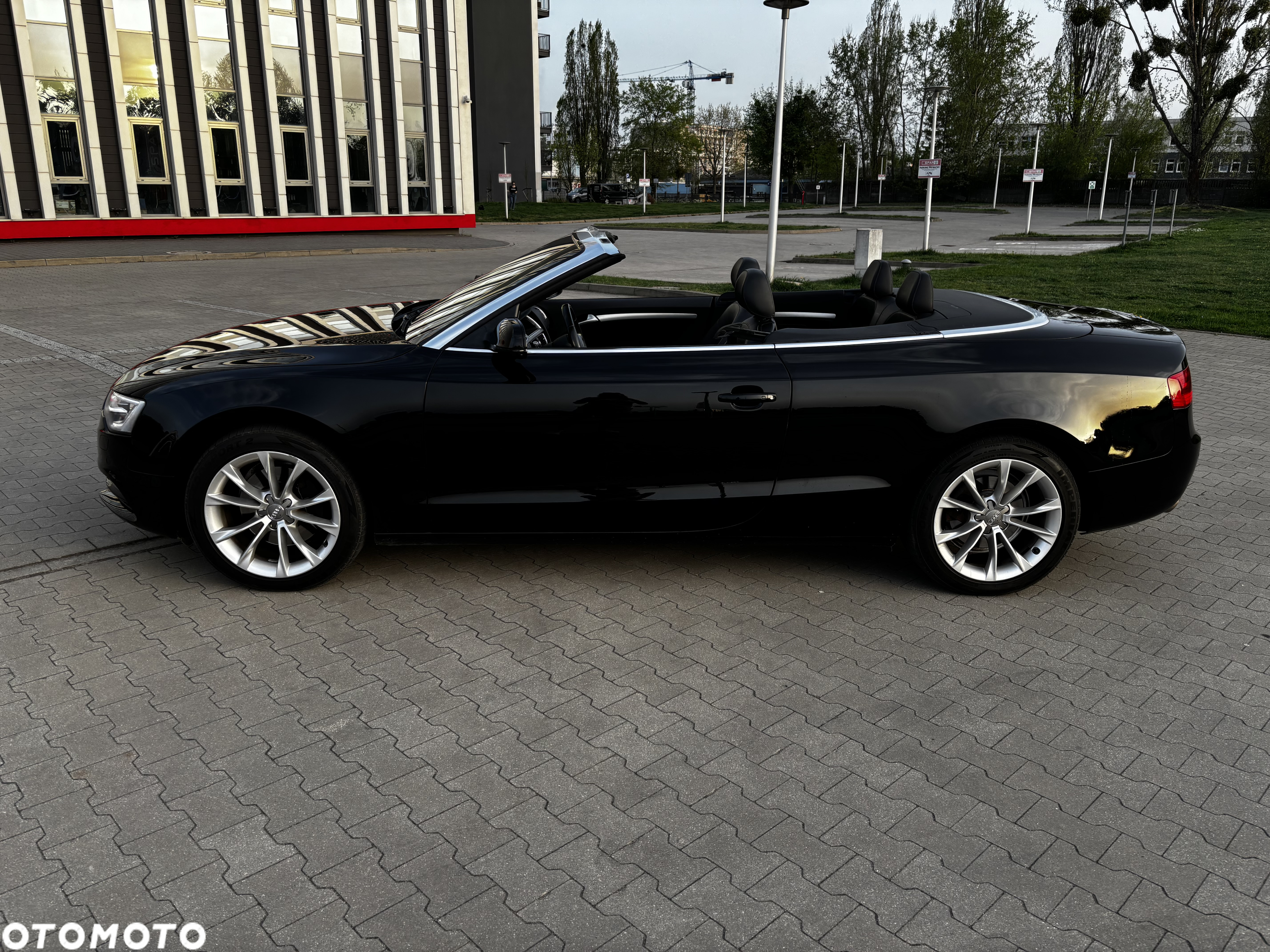 Audi A5 Cabrio 2.0 TFSI quattro S tronic - 2