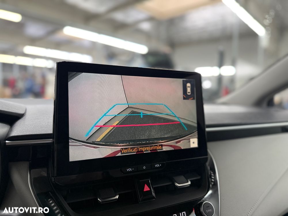 Toyota Corolla 1.8 HEV Dynamic - 14