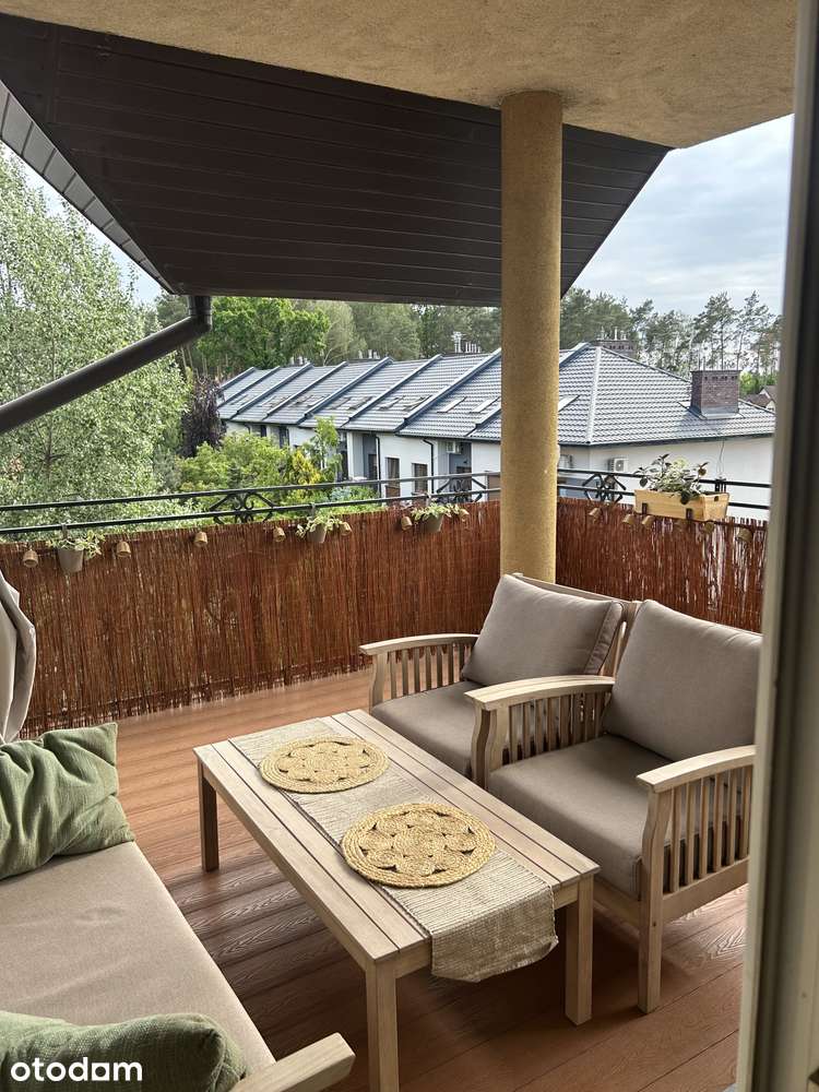 Przestronny apartament 96 m² + poddasze 35 m² do możliwej adaptacji.