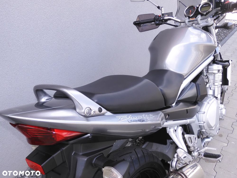 Suzuki Bandit - 12