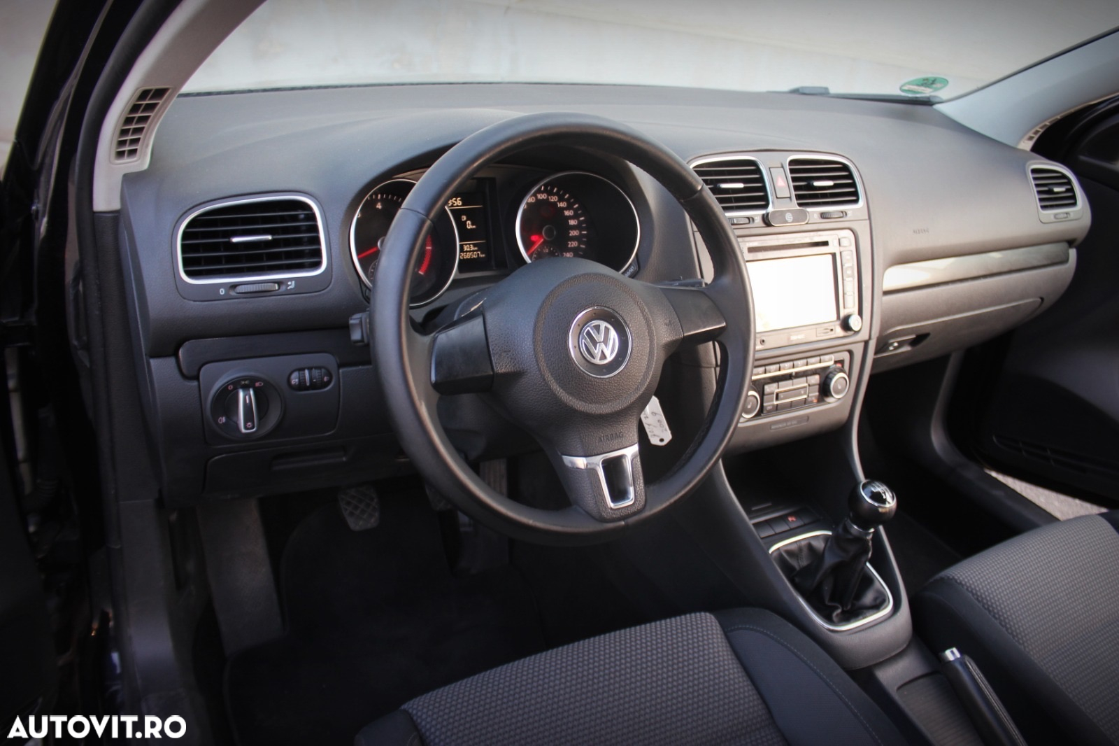 Volkswagen Golf 1.4 TSI BlueMotion Technology Comfortline - 14